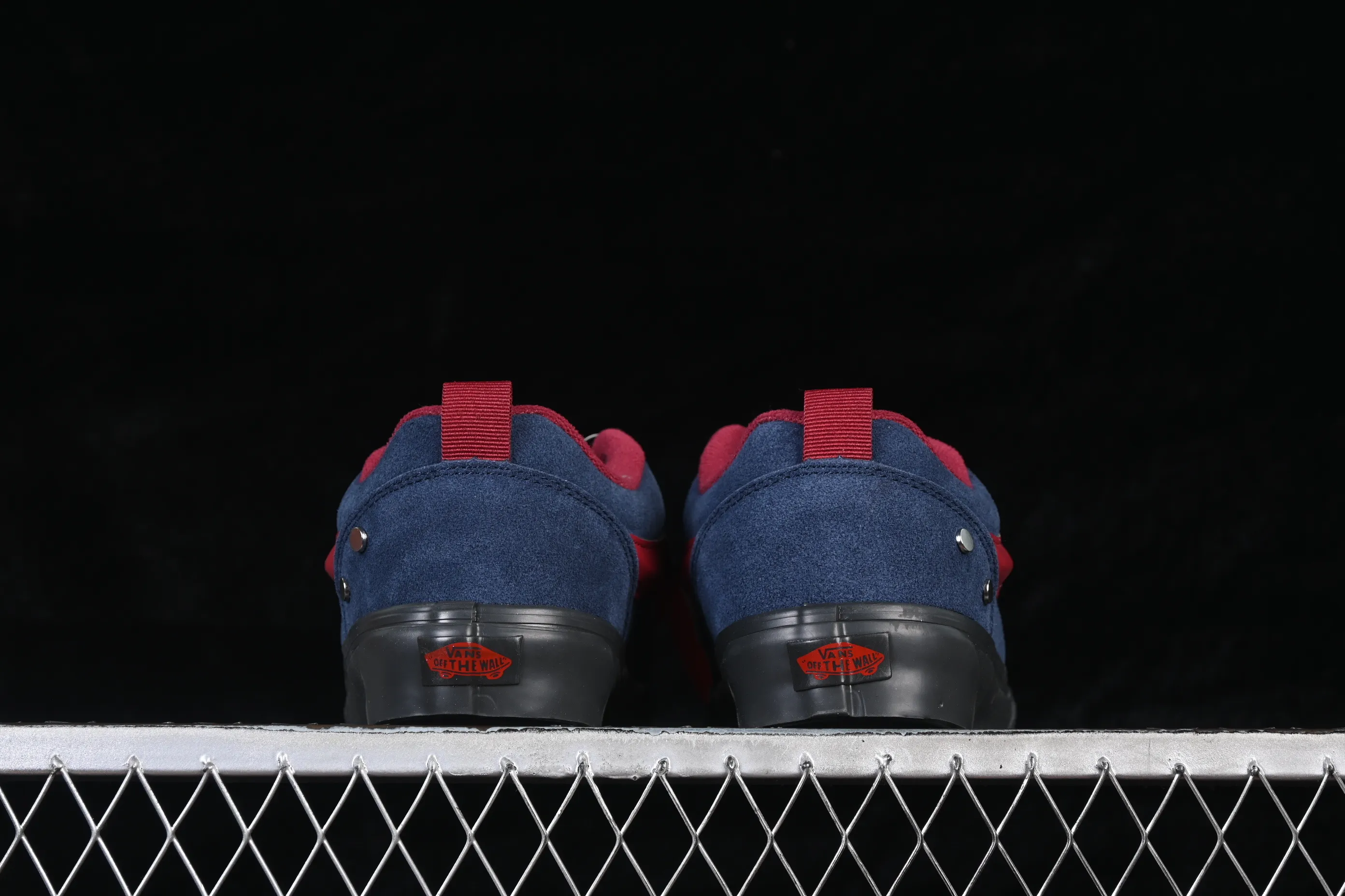 All categories Vans Vans series Vans Low Vans low-top Vans Sku-Skool Vans official low-top casual sneakers VN009QCBDAK